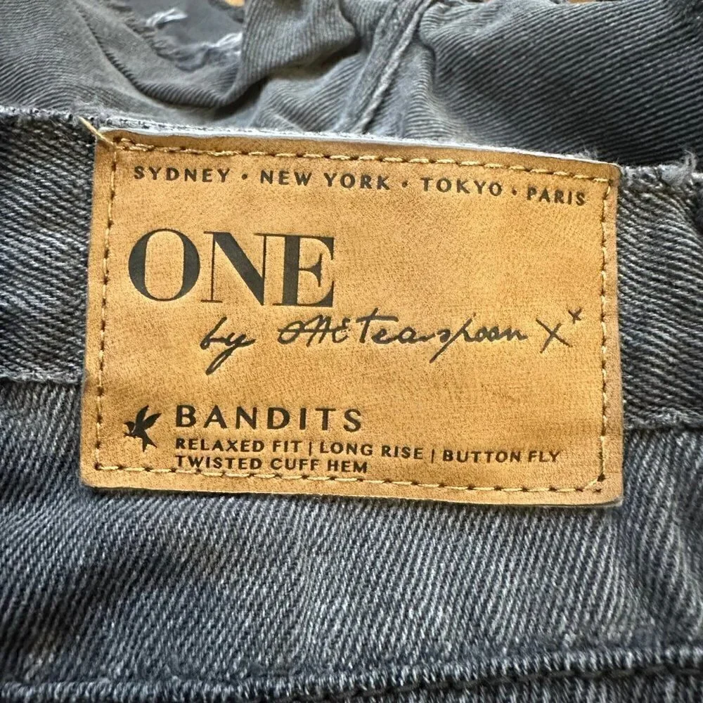 One teaspoon bandits black cut off shorts